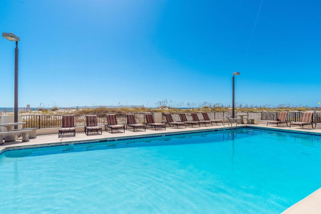 Island Winds East 202 By Albvr - Beautifully Renovated Beachfront Condo & Steps Away From Hangout & More! Gulf Shores Esterno foto