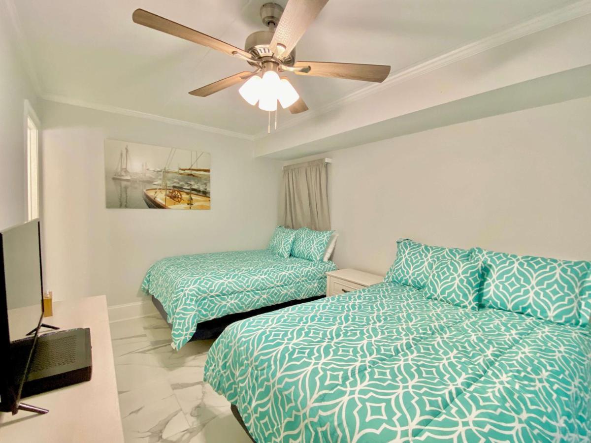 Island Winds East 202 By Albvr - Beautifully Renovated Beachfront Condo & Steps Away From Hangout & More! Gulf Shores Esterno foto